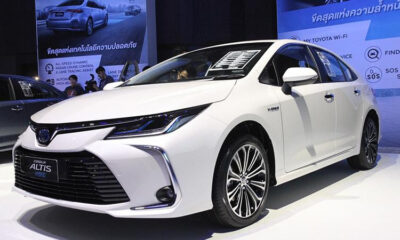 unnamed file 1303 400x240 - Tìm hiểu các thế hệ và giá xe Toyota Altis cũ bán tại Việt Nam