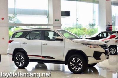 unnamed file 1505 400x266 - Chi tiết Toyota Fortuner TRD 2.7AT 4X2 2025 “ Bá chủ” của kiểu dáng SUV