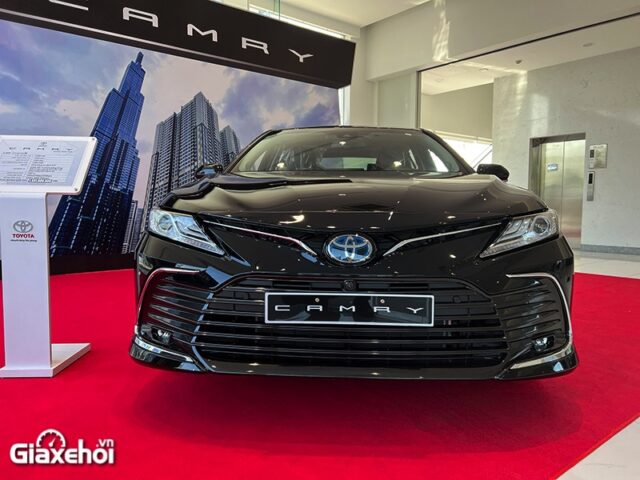 Đánh giá xe Toyota Camry 2.5HV 2025: sedan hạng D chạy 100km chỉ tốn 4,4 lít xăng   unnamed file 1671 640x480 - Đánh giá xe Toyota Camry 2.5HV 2025: sedan hạng D chạy 100km chỉ tốn 4,4 lít xăng